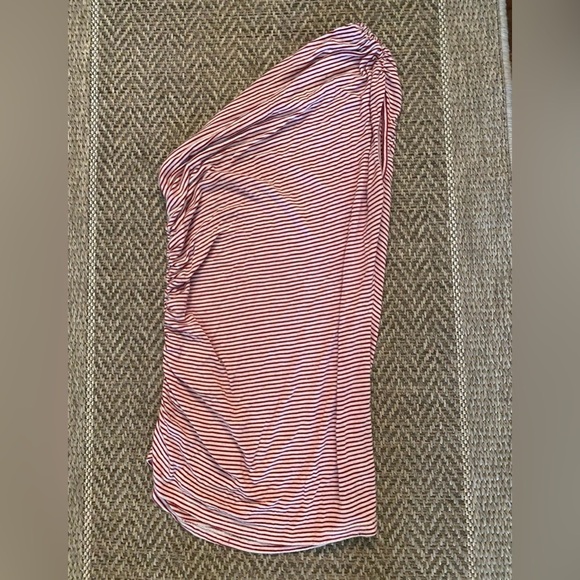 Elan Tops - ELAN candy striped ONE SHOULDER size M